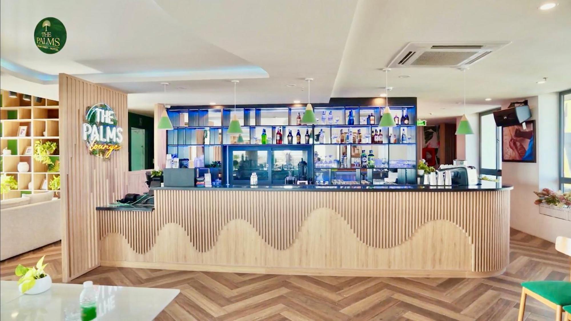 The Palms Hotel By Hmg ฟานเที้ยต ภายนอก รูปภาพ