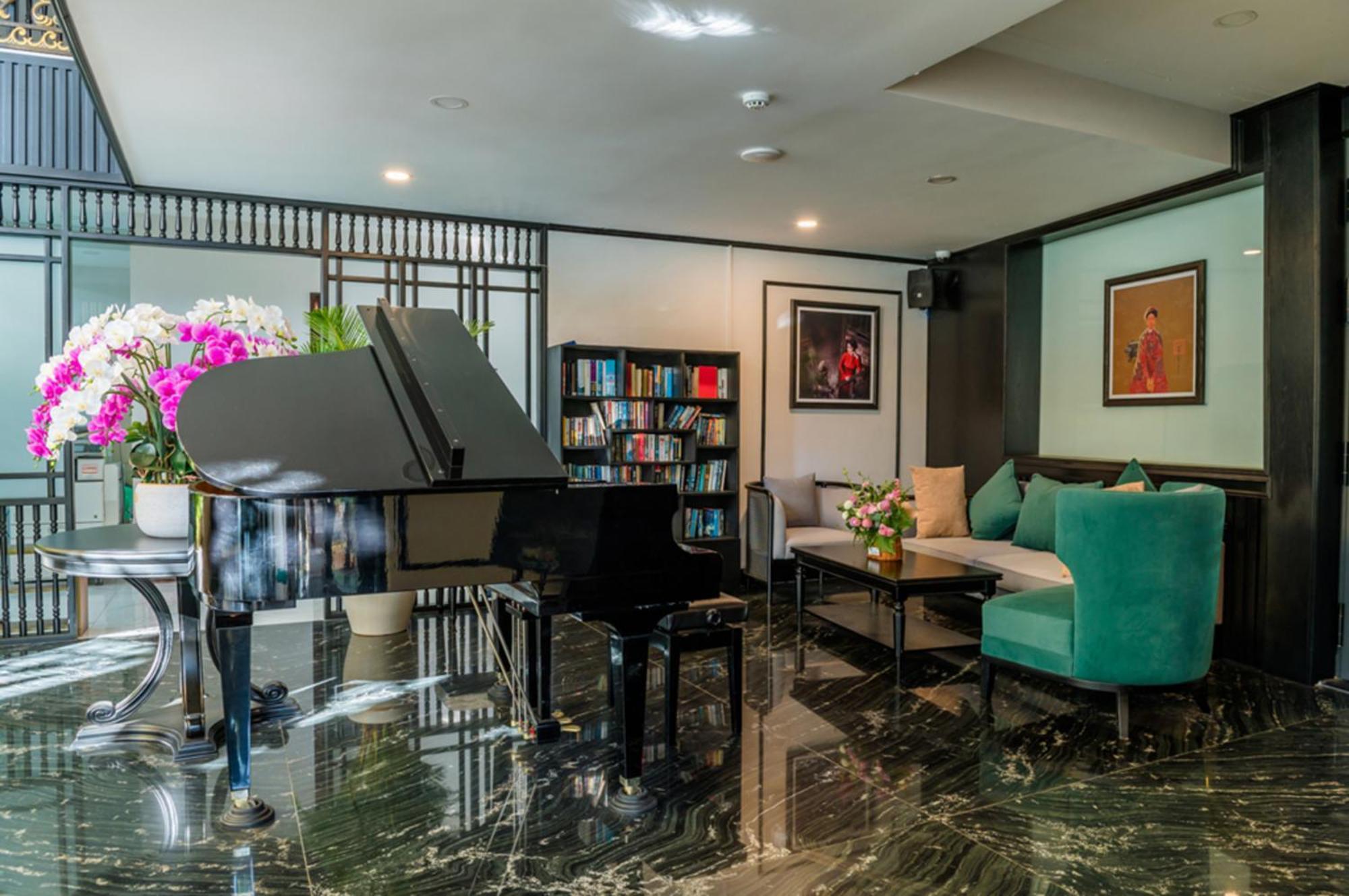 The Palms Hotel By Hmg ฟานเที้ยต ภายนอก รูปภาพ